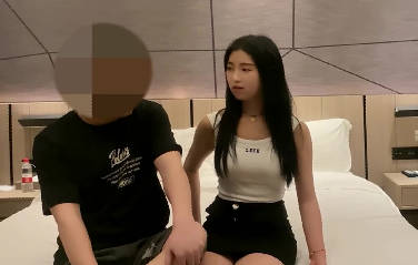 麻豆传媒・骚浪少女千娇百媚加钱无套意犹未尽・推车探花